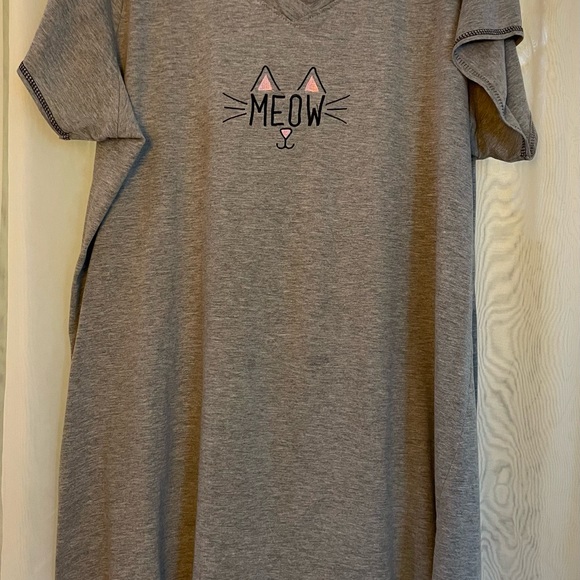 Rene Rofe Gray Meow Cat Sleep Shirt - Picture 1 of 5